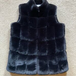 Belle Fare Gorgeous Lux Black Quilted Faux Fur Snap Front Vest, Sz L